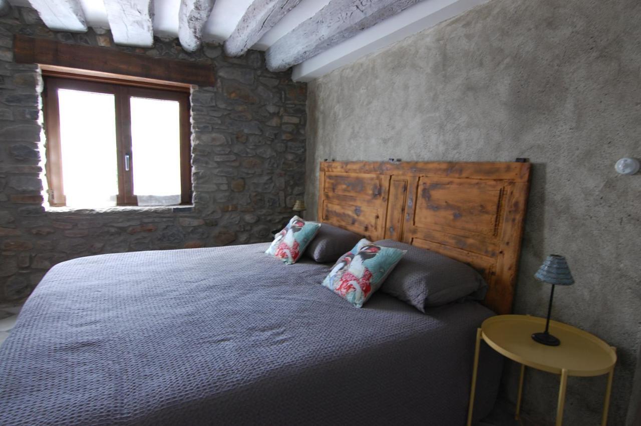 Apartamento El Fenal De Turmo Casa Rural "El Capricho De Nieves" Laspuña Kültér fotó