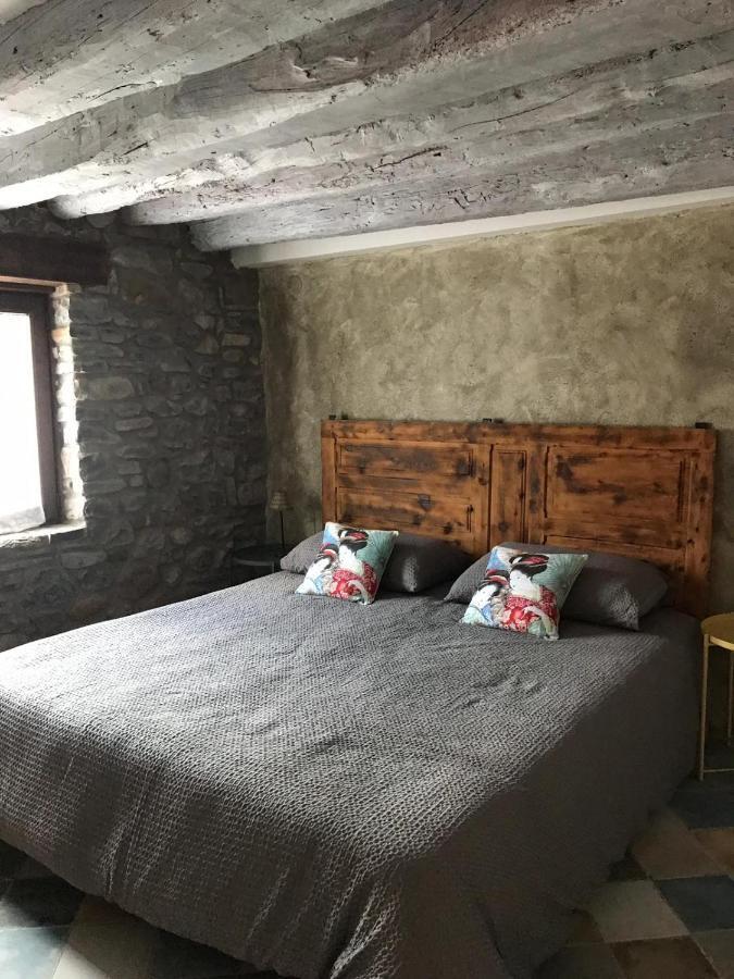 Apartamento El Fenal De Turmo Casa Rural "El Capricho De Nieves" Laspuña Kültér fotó